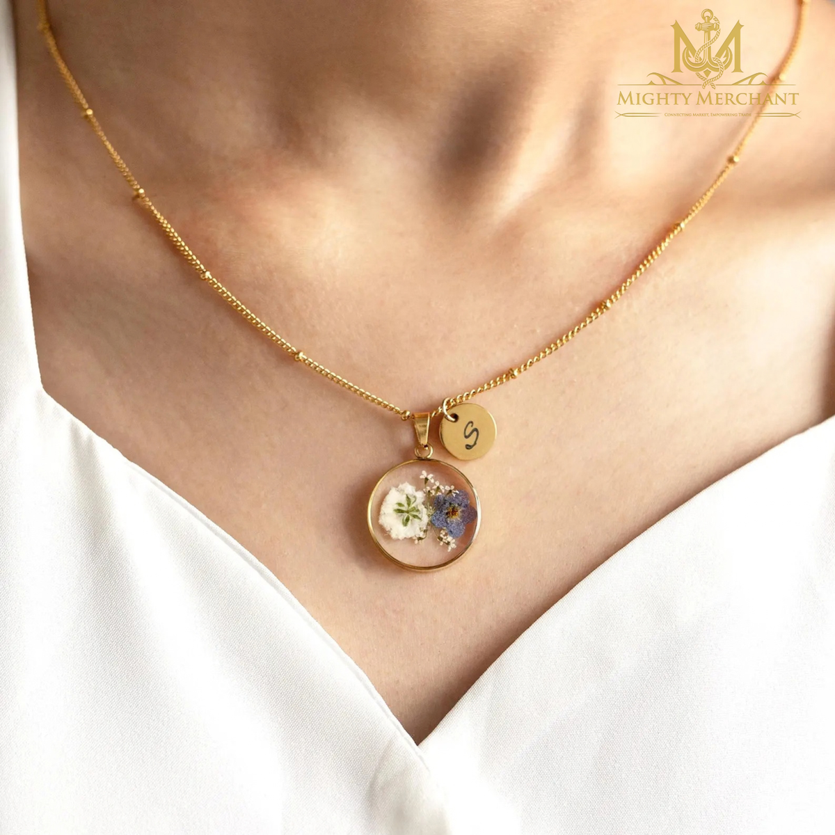 Personalized Pressed Flower Resin Necklace | Initial Jewelry