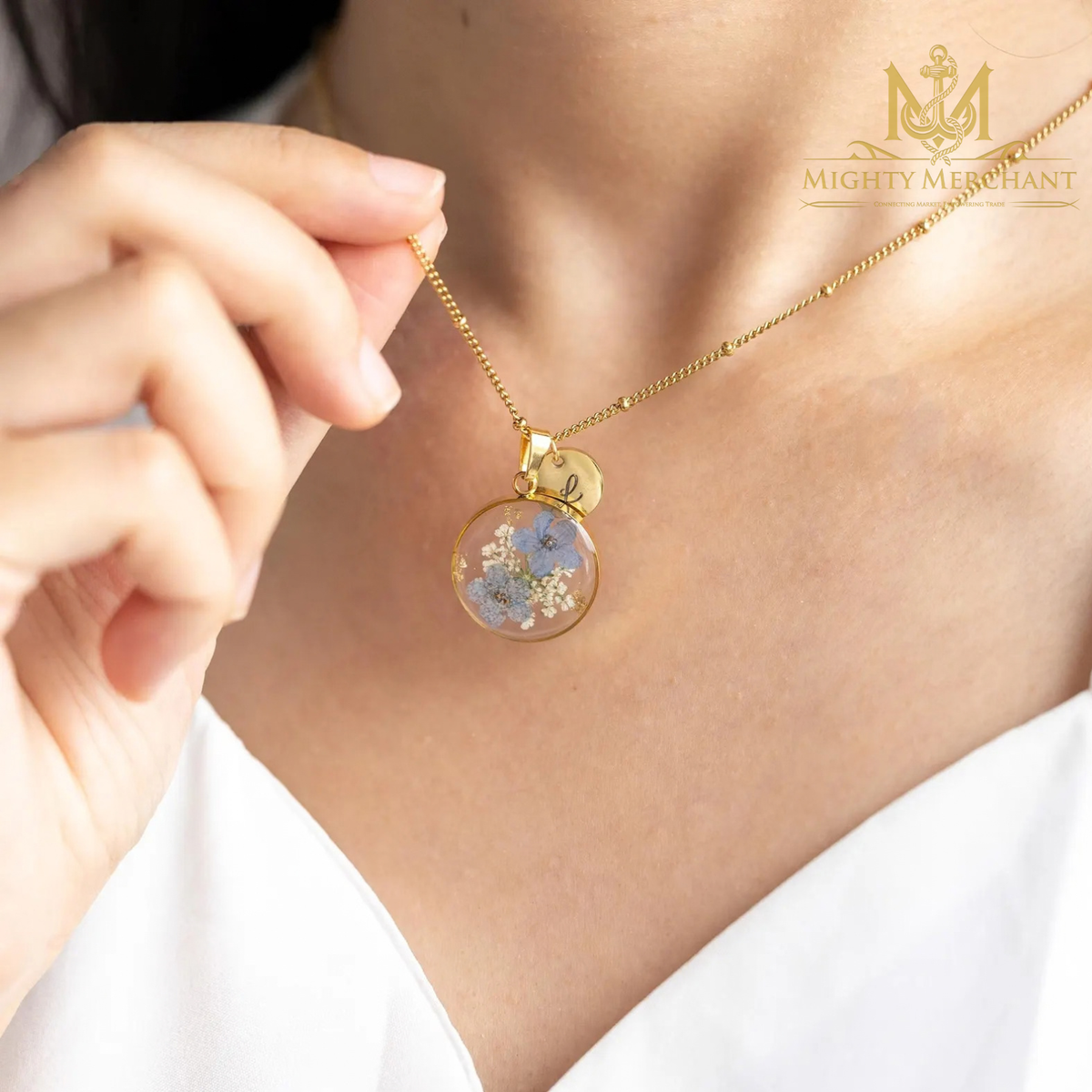Pressed Dried Flower Resin Necklace | Floral Handmade Jewelry