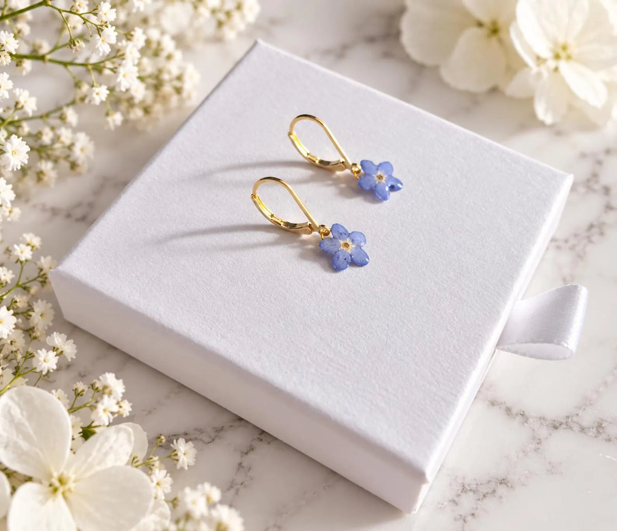Pressed Flower Pearl Drop Earrings – Handmade Floral Resin Dangle Earrings for Women