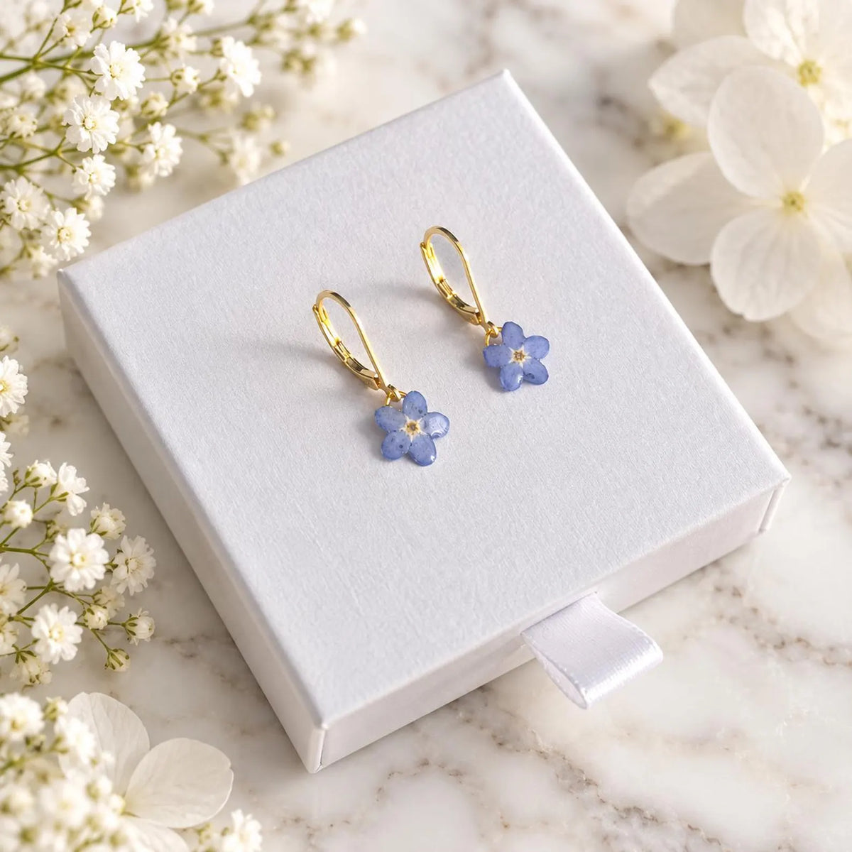 Pressed Flower Pearl Drop Earrings – Handmade Floral Resin Dangle Earrings for Women