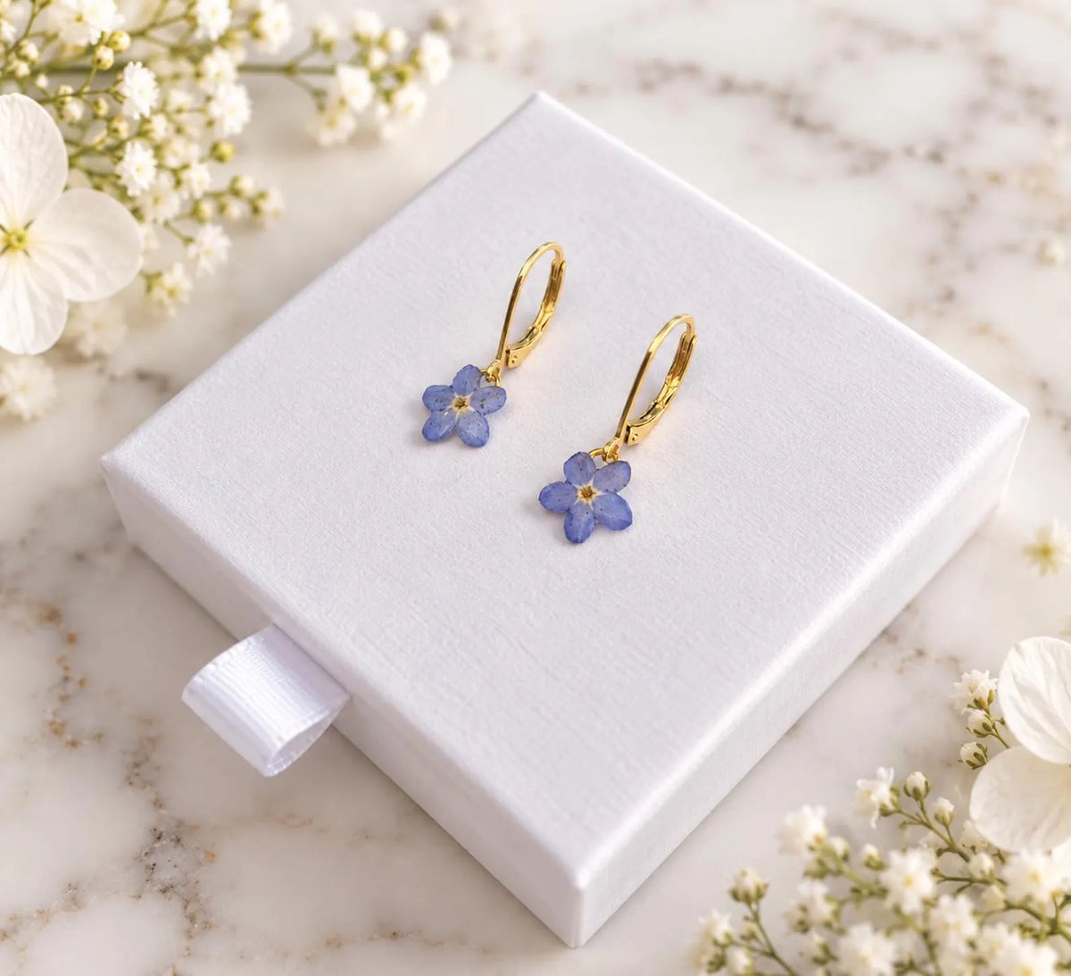 Pressed Flower Pearl Drop Earrings – Handmade Floral Resin Dangle Earrings for Women